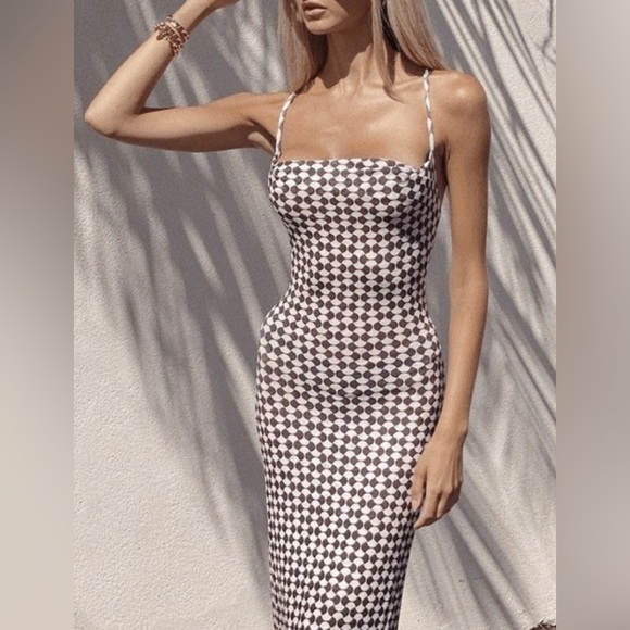 VRG Girl Don't Look Back Black & White Geometric Pattern Dress 10 - Picture 3 of 16